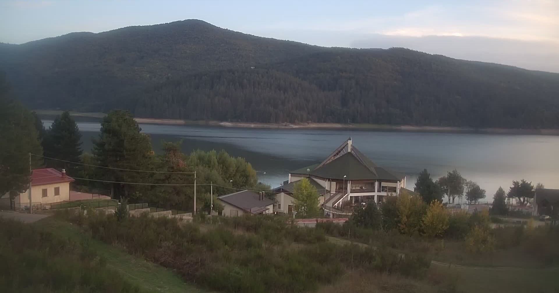 Vista sul Lago Arvo da Lorica